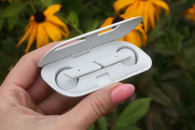 white earphone as mini gadget for blind box ideas