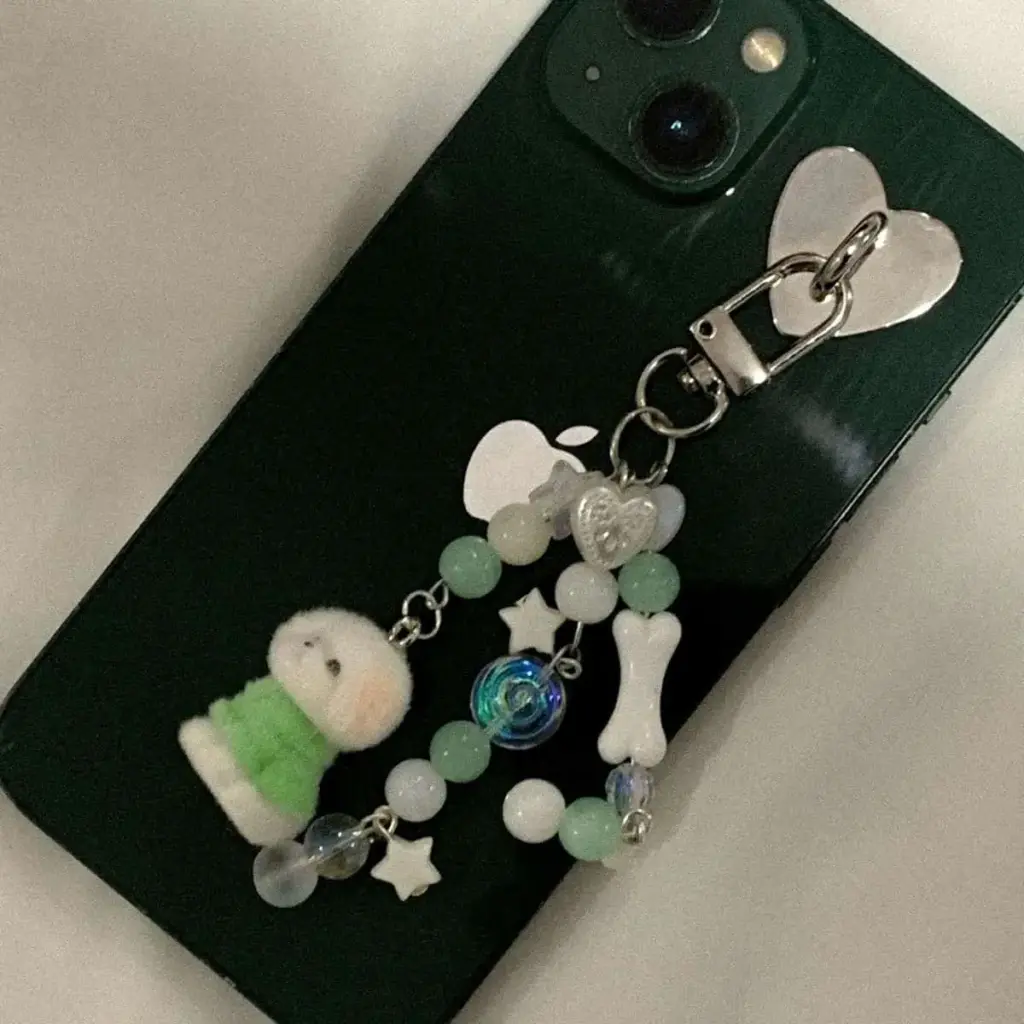 what is a phone charm