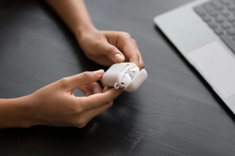 how to choose branded gadgets
