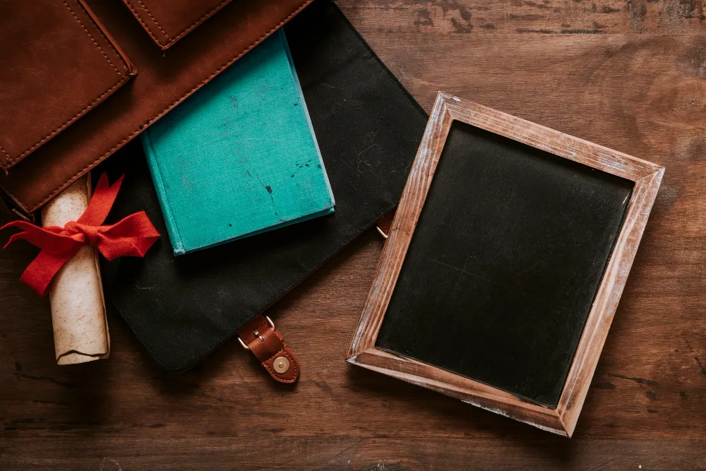 leather gifts
