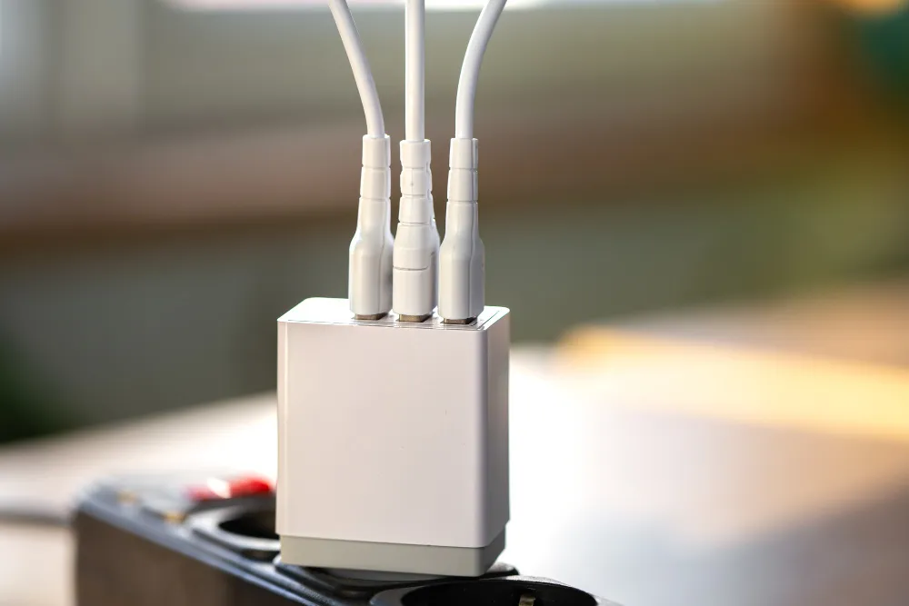 multi-port chargers and travel chargers